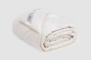 Одеяло детское демисезонное из овечьей шерсти в жаккардовом дамаске Iglen 110x140 (11014051)