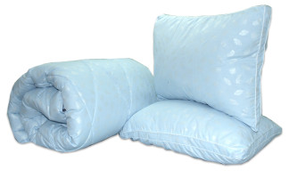 Одеяло искусственный лебяжий пух голубое 190x215 + 2 подушки 50x70 Tag tekstil